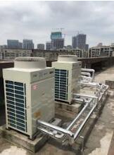 麥克維爾柜式空調漏水原因，怎么維修